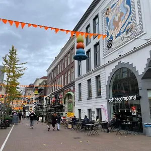 Thuis Bij Schell Роттердам